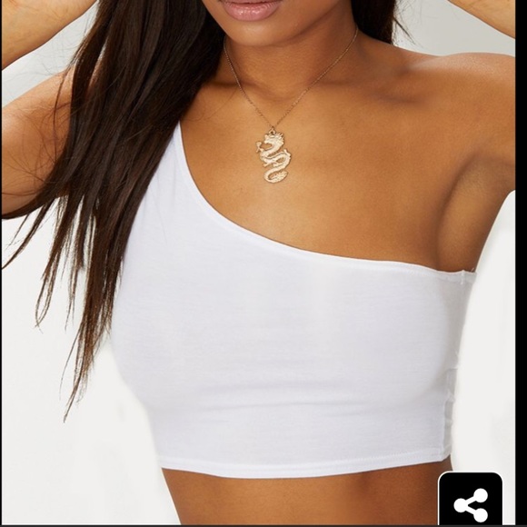 **SOLD** Pretty little thing one shoulder shirt - Picture 3 of 3